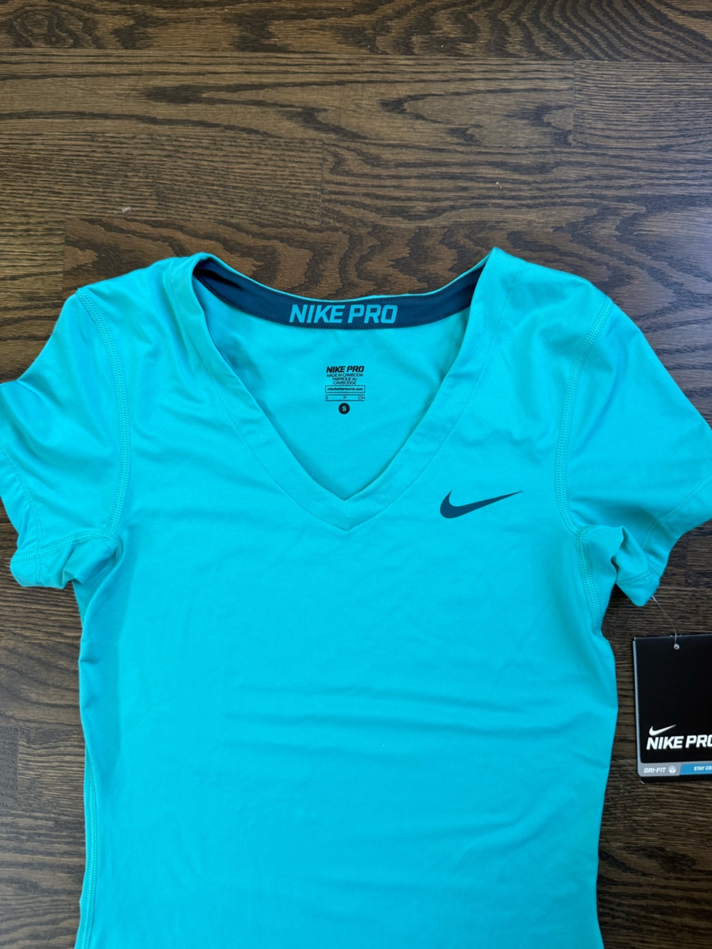 Nike Pro Women's V-Neck Performance Shirt - Teal Blue - Picture 2 of 5